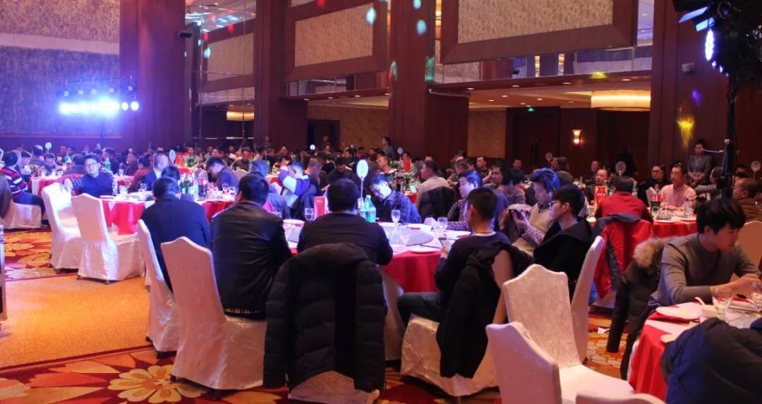 大连九游会J9木匠活动现场